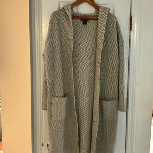NWT Tahari Pure Luxe 100% Cashmere Hoodie Grey/Gray L